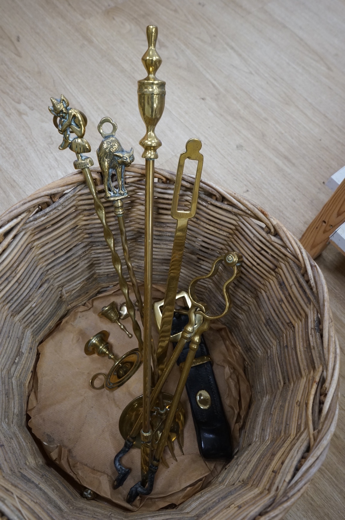 A fire brass guard, pair of candlesticks, kettle, miner's lamp etc, fire guard 54cm high.